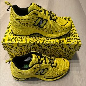 GANNI x New Balance 1906R colab sneaker yellow 🐝